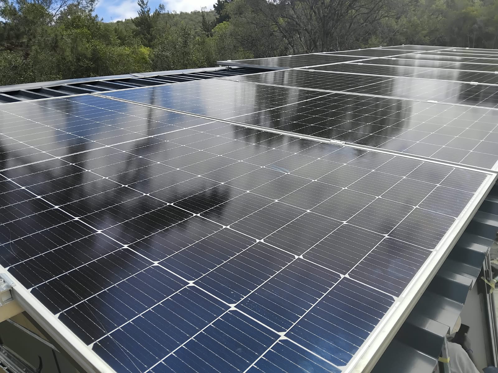 Design Electricians Rooftop Solar Panel Installation in Gauteng